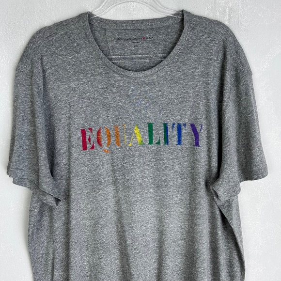 John Varvatos tee shirt men size XXL pride EQUALITY graphic gray NEW - Picture 2 of 12